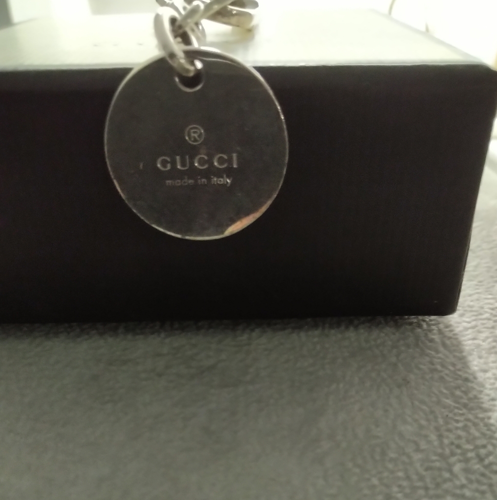 Gucci Icon Silver Round Trademark Bracelet - Picture 2 of 3